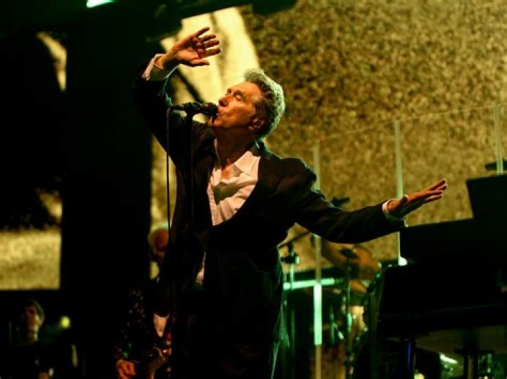 Bryan Ferry Biography, Age, Height, Wife, Net Worth, Family