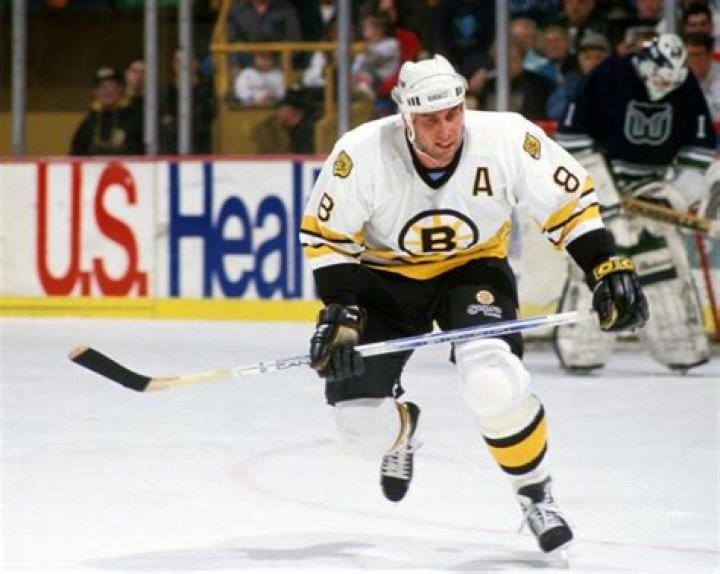 Cam Neely biografía, edad, altura, esposo, net worth, familia