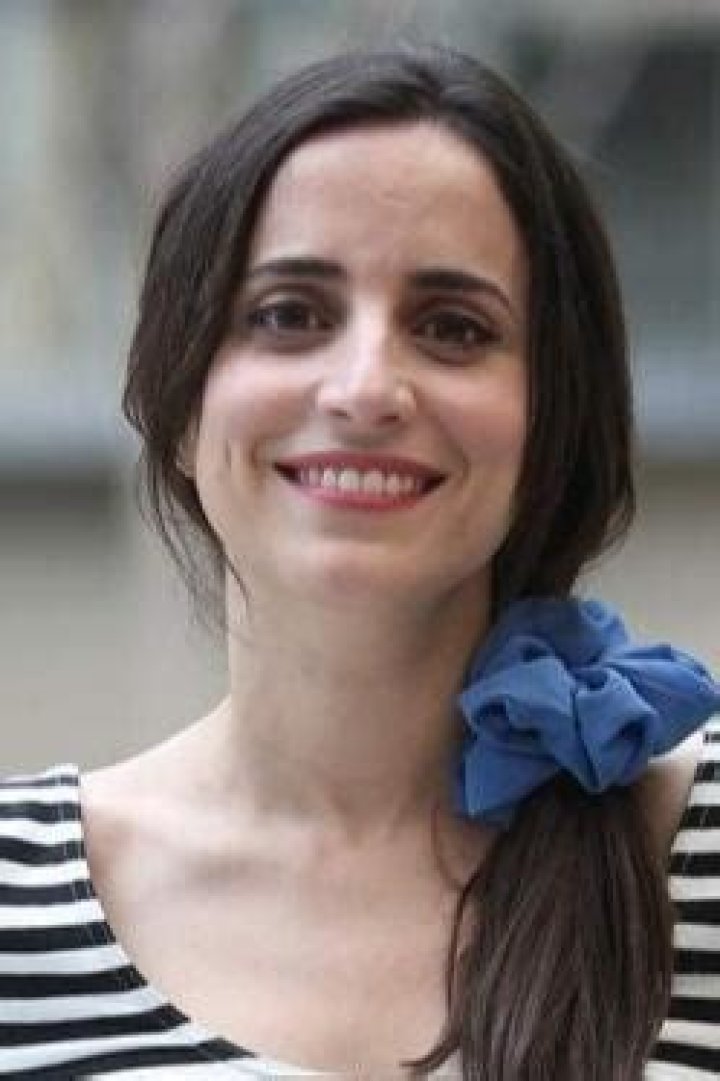 Camila Hirane Biography, Age, Height, Husband, Net Worth, Family