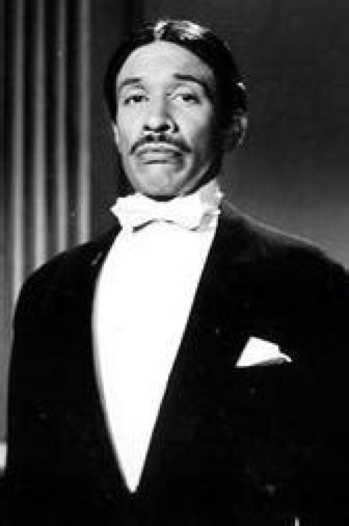 Carlos Bravo y Fernández Biography, Age, Height, Wife, Net Worth, Family