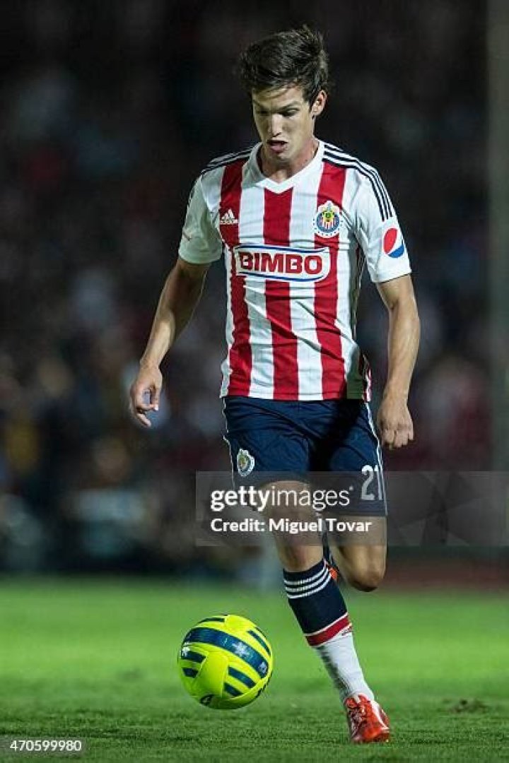 Carlos Fierro Biography, Age, Height, Wife, Net Worth, Family