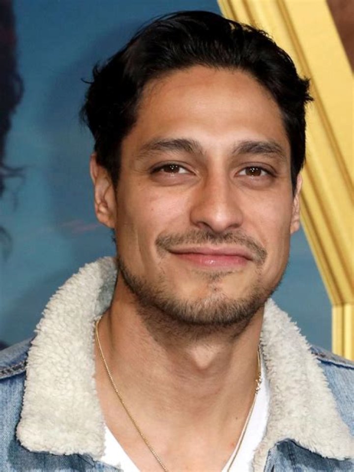 Carlos Miranda Biography, Age, Height, Wife, Net Worth, Family