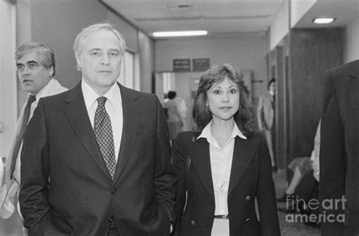 Caroline Barrett Biography, Age, Height, Husband, Net Worth, Family