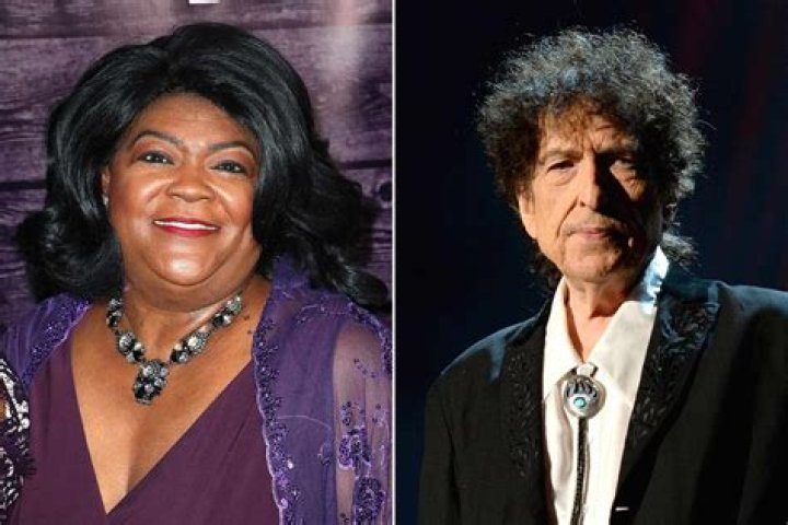 Carolyn Dennis Biography, Age, Height, Husband, Net Worth, Family