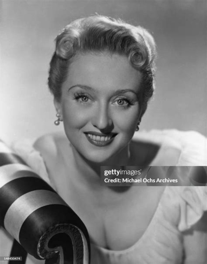 Celeste Holm Biography, Age, Height, Husband, Net Worth, Family