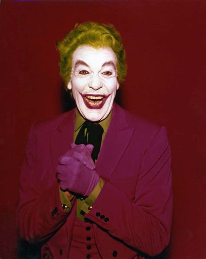 Cesar Romero Biography, Age, Height, Wife, Net Worth, Family