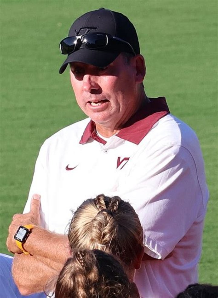 Charles Adair Biography, Age, Height, Wife, Net Worth, Family