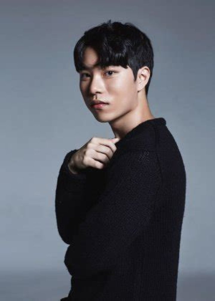 Cheon-guk Park Biography, Age, Height, Wife, Net Worth, Family