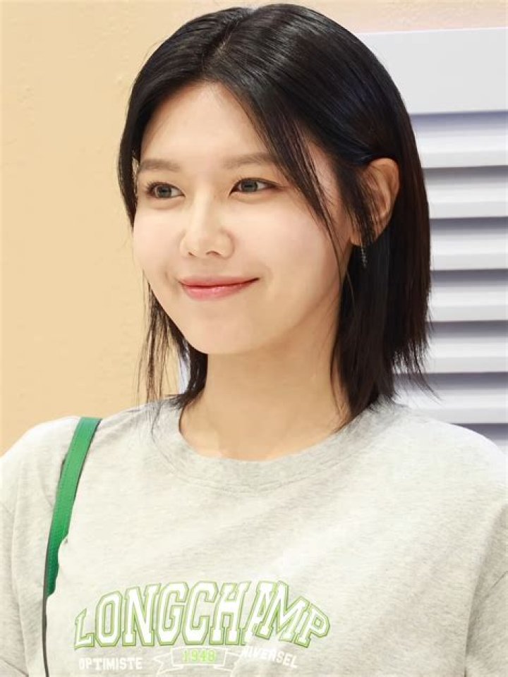 Choi Soo-young Biography, Age, Height, Husband, Net Worth, Family