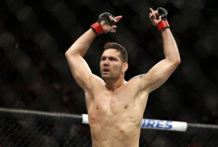 Chris Weidman Biography, Age, Height, Wife, Net Worth, Family
