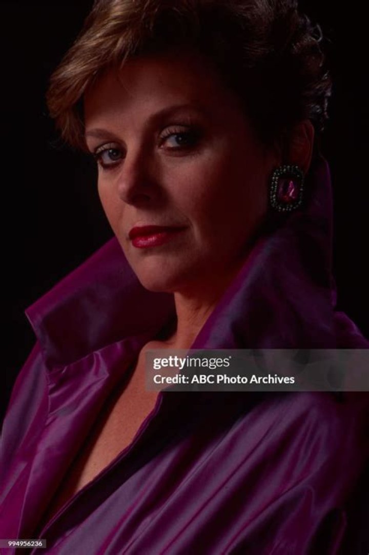 Christine L. Tudor Biography, Age, Height, Husband, Net Worth, Family