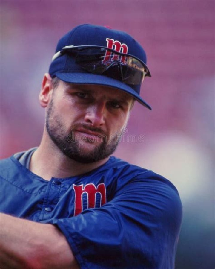 Chuck Knoblauch Biography, Age, Height, Wife, Net Worth, Family