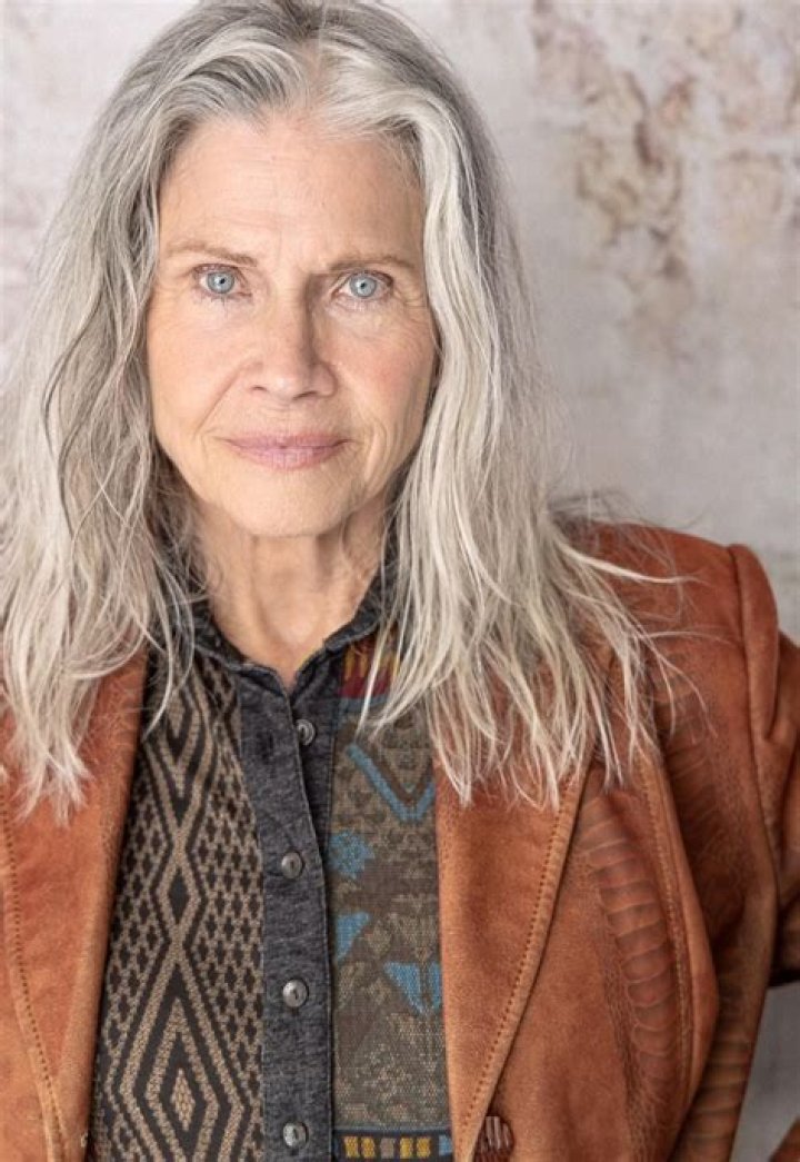 Cindy Pickett Biography, Age, Height, Husband, Net Worth, Family