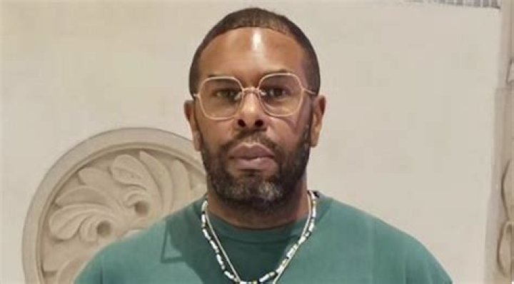 CL Smooth Biography, Age, Height, Wife, Net Worth, Family