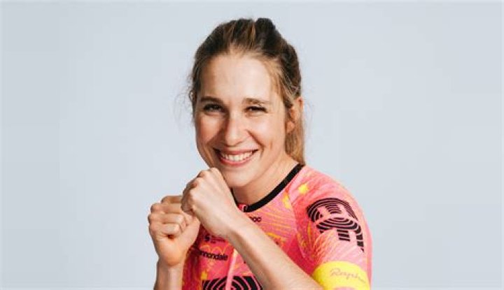 Clara Koppenburg Biography, Age, Height, Net Worth, Family