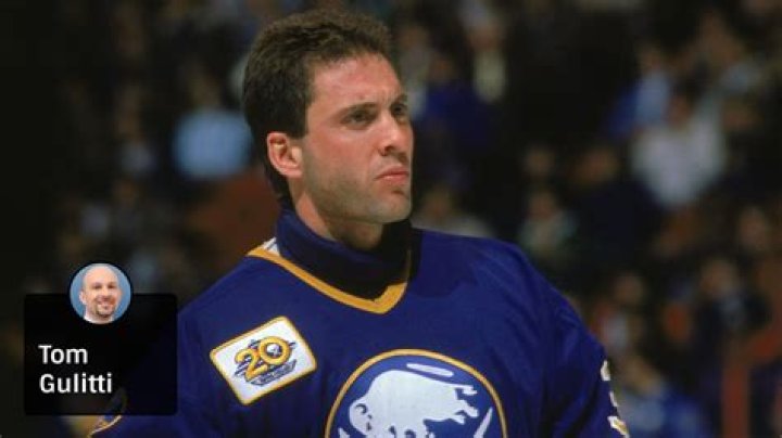 Clint Malarchuk biografía, edad, altura, esposo, net worth, familia