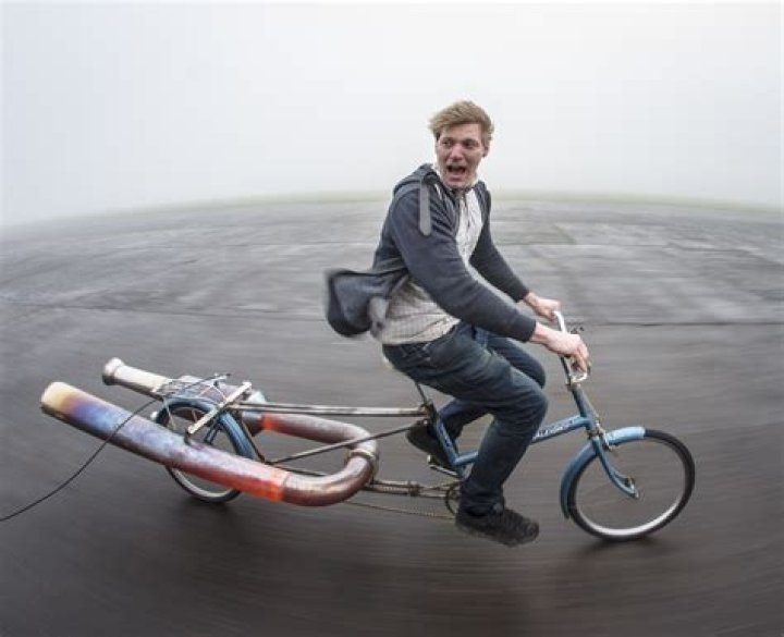 Colin Furze biografía, edad, altura, esposo, net worth, familia
