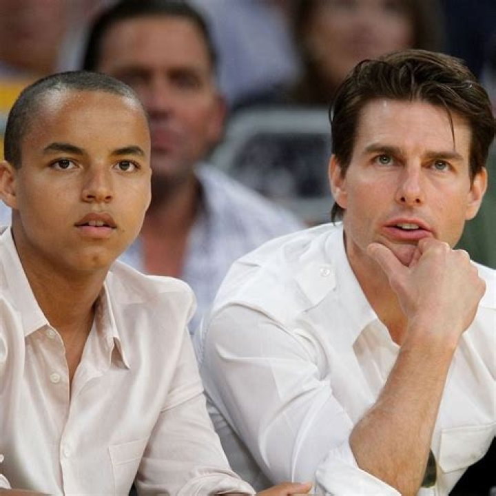 Connor Cruise Biography, Age, Height, Wife, Net Worth, Family