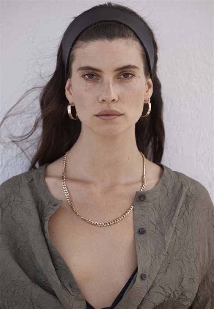 Courtney Allen Crumpler Biography, Age, Height, Husband, Net Worth, Family