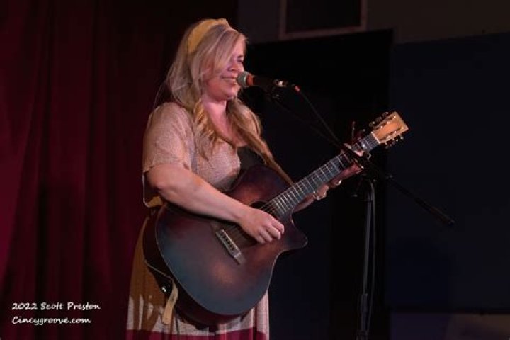 Courtney Patton Biography, Age, Height, Husband, Net Worth, Family