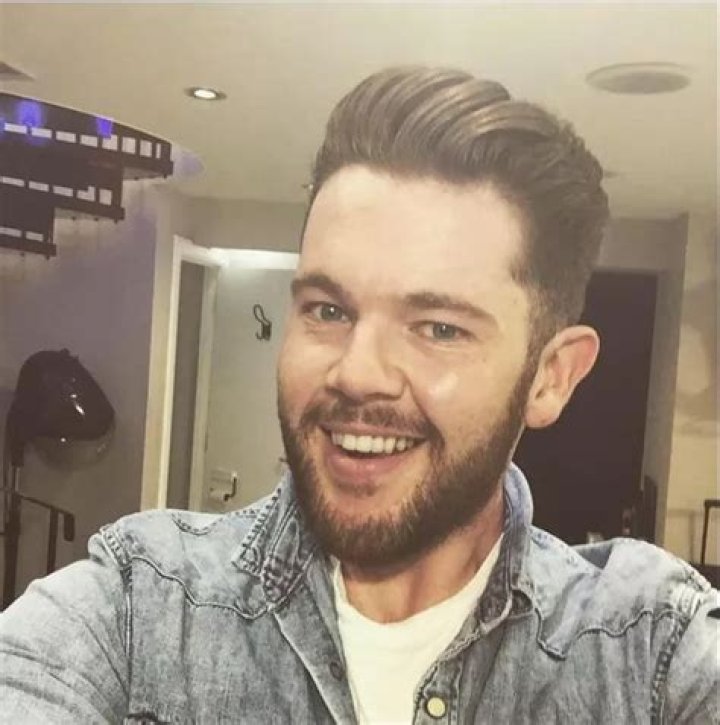 Craig Colton Biography, Age, Height, Husband, Net Worth, Family