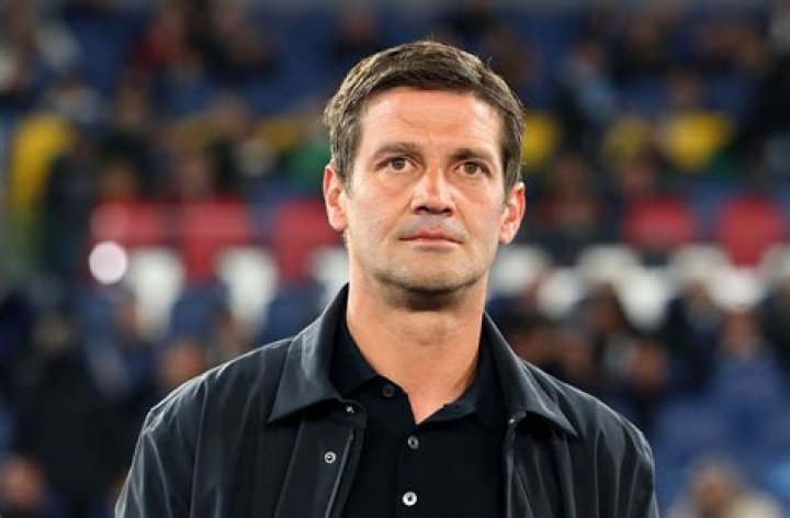 Cristian Chivu Biography, Age, Height, Wife, Net Worth, Family