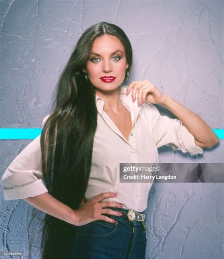 Crystal Gayle Biography, Age, Height, Husband, Net Worth, Family