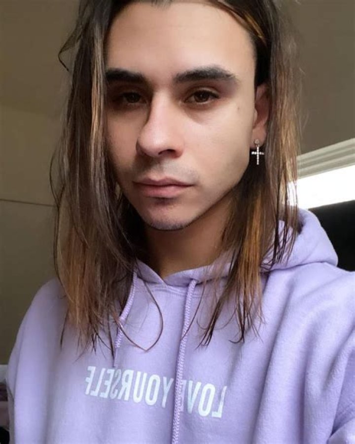 Cyrus Dobre Biography, Age, Height, Wife, Net Worth, Family