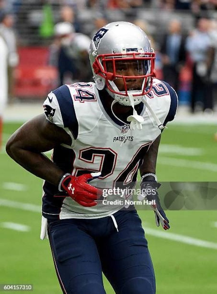 Cyrus Jones Biography, Age, Height, Wife, Net Worth, Family