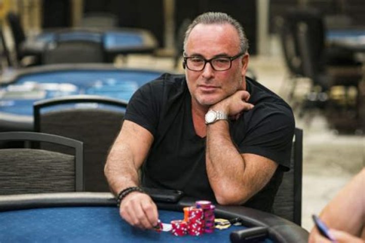 Dan Shak Biography, Age, Height, Wife, Net Worth, Family