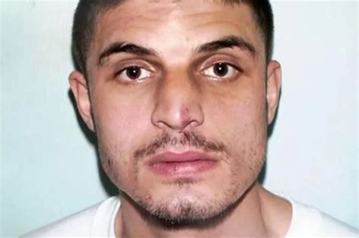 Daniel Gonzalez Biography, Age, Height, Wife, Net Worth, Family