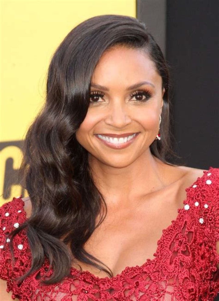Danielle Nicolet Biography, Age, Height, Husband, Net Worth, Family