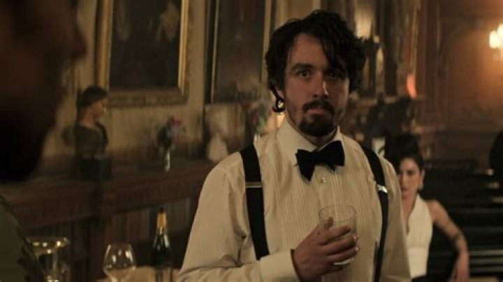 Dario Coates Biography, Age, Height, Wife, Net Worth, Family