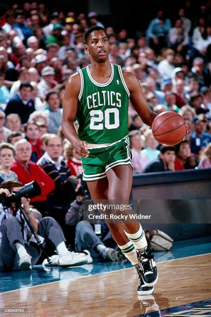 Darren Daye Biography, Age, Height, Wife, Net Worth, Family