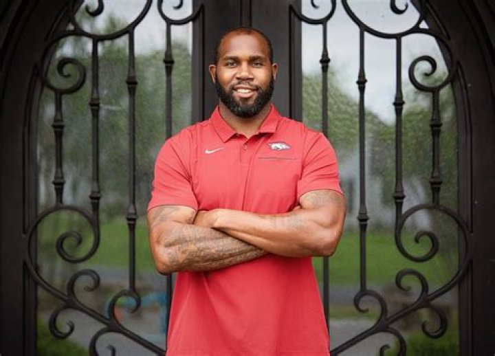 Darren McFadden Biography, Age, Height, Wife, Net Worth, Family