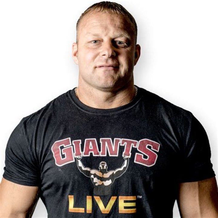 Darren Sadler Biography, Age, Height, Wife, Net Worth, Family