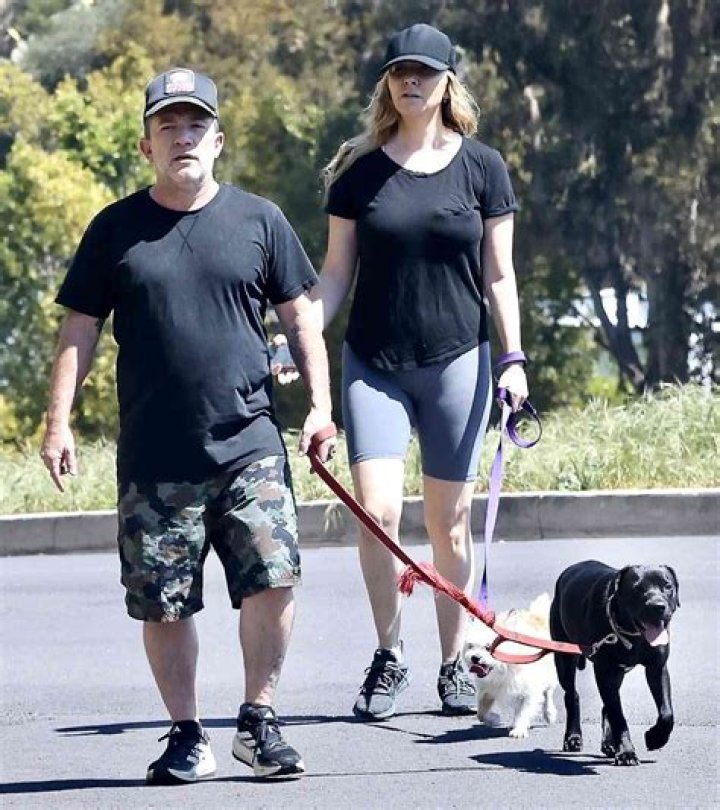 David Faustino Biography, Age, Height, Wife, Net Worth, Family