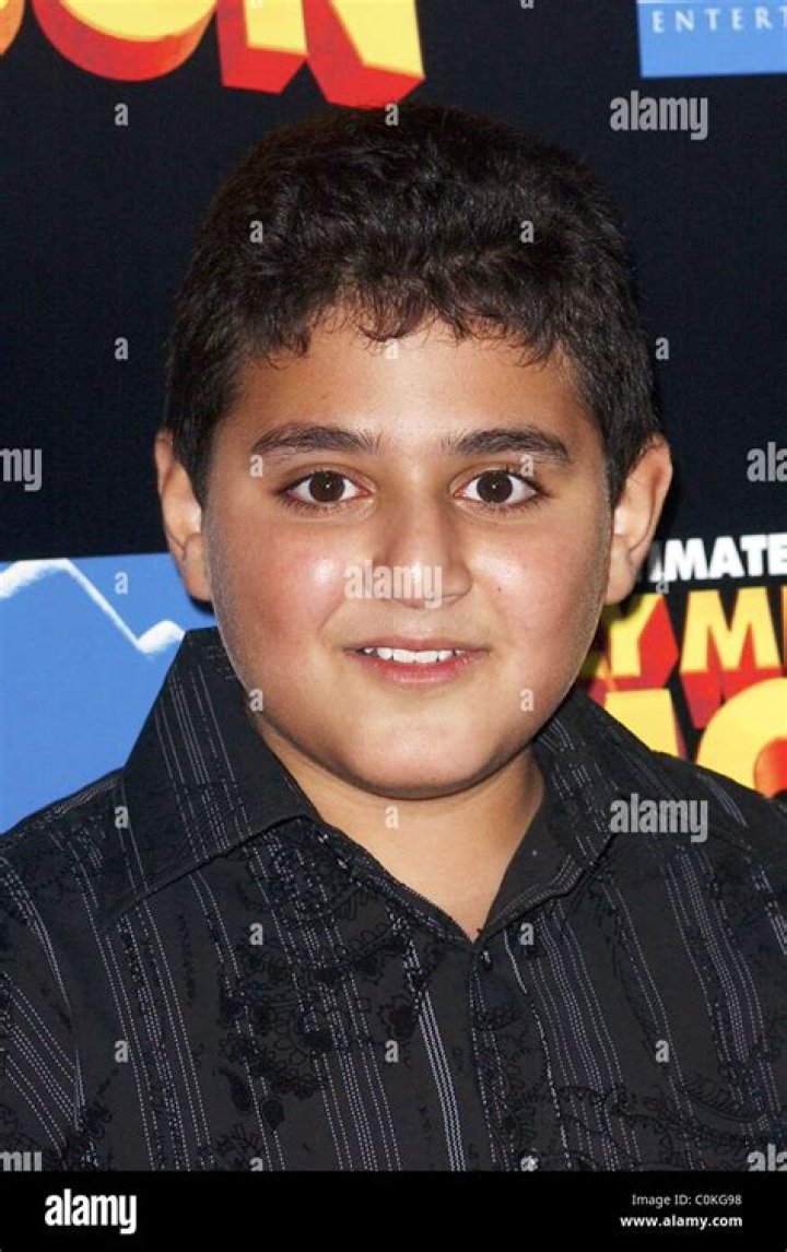 David Gore Biography, Age, Height, Wife, Net Worth, Family