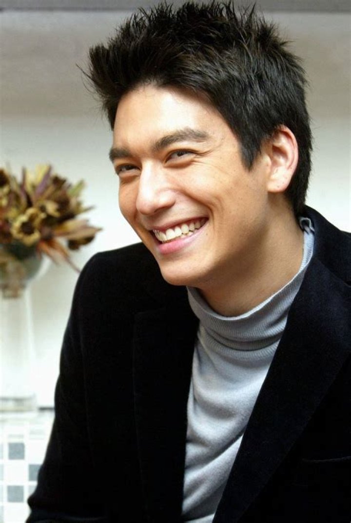 Dennis Oh Biography, Age, Height, Wife, Net Worth, Family