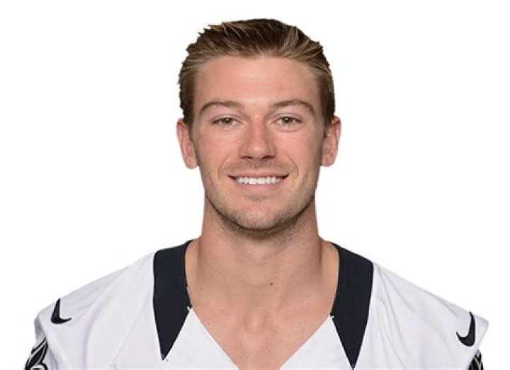 Derek Dimke Biography, Age, Height, Wife, Net Worth, Family