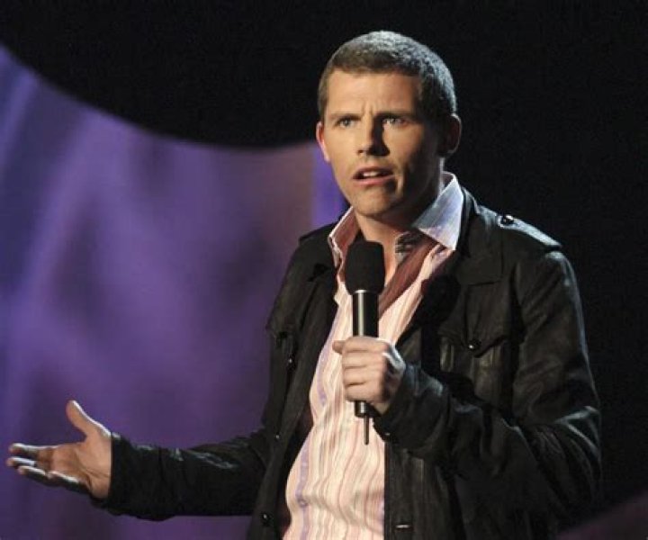 Des Bishop Biography, Age, Height, Wife, Net Worth, Family