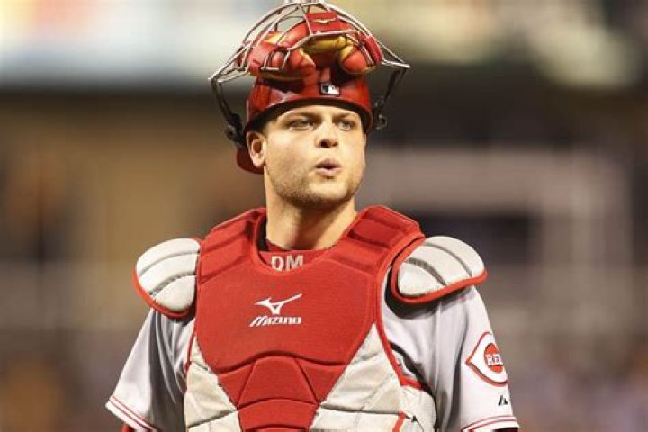 Devin Mesoraco Biography, Age, Height, Wife, Net Worth, Family