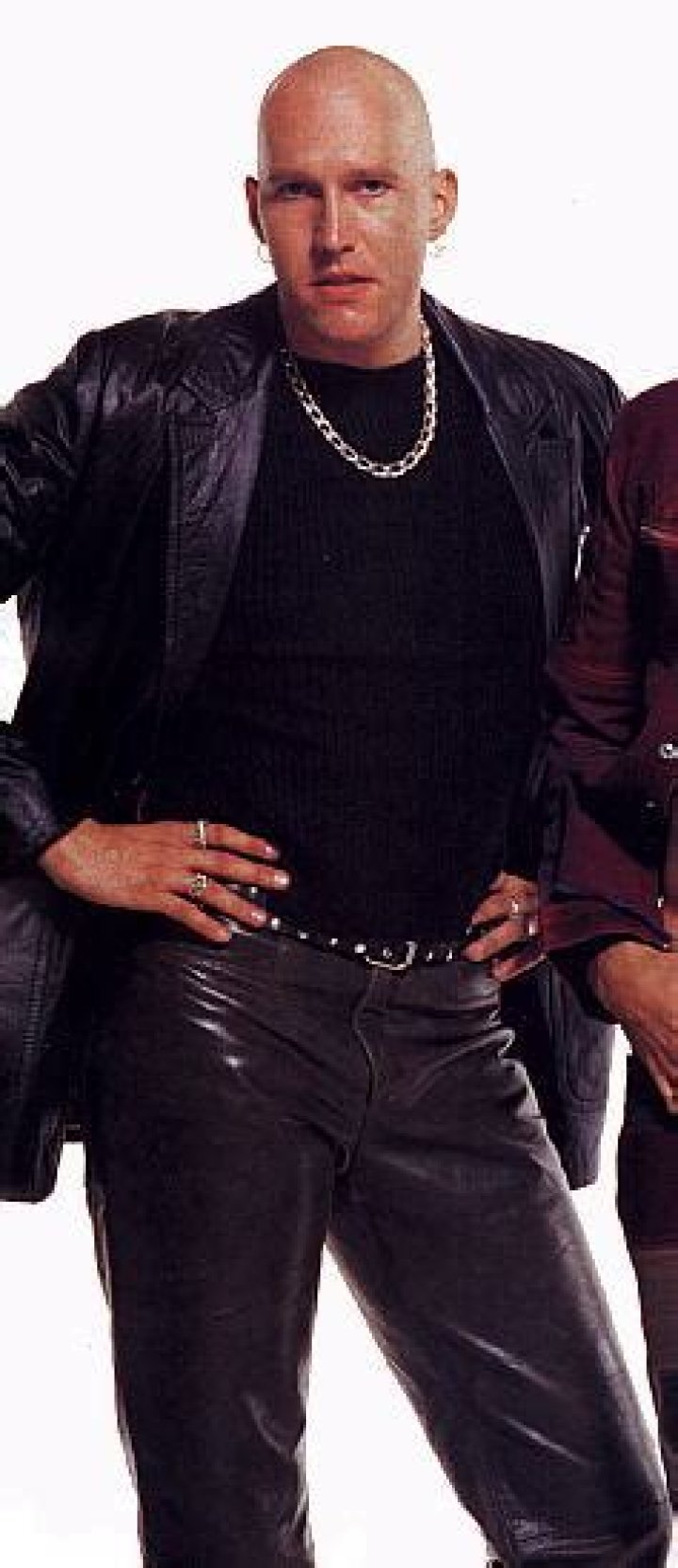 Devon Glenn Biography, Age, Height, Wife, Net Worth, Family