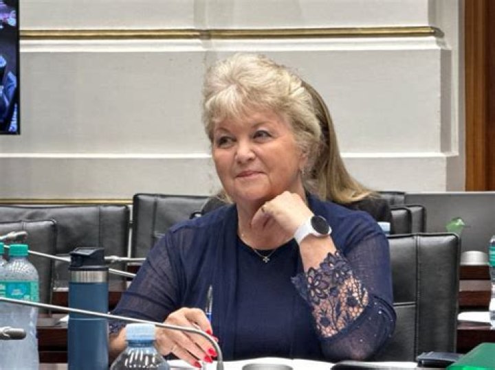 Dianne Kohler Barnard Biography, Age, Height, Husband, Net Worth, Family