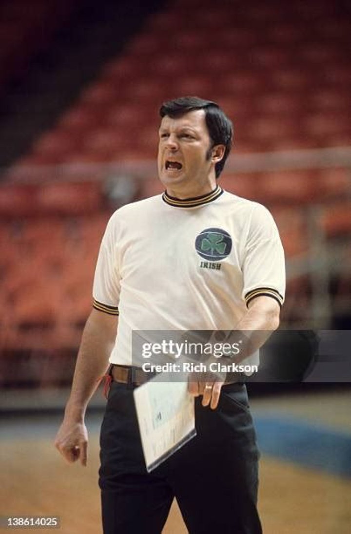 Digger Phelps Biography, Age, Height, Wife, Net Worth, Family