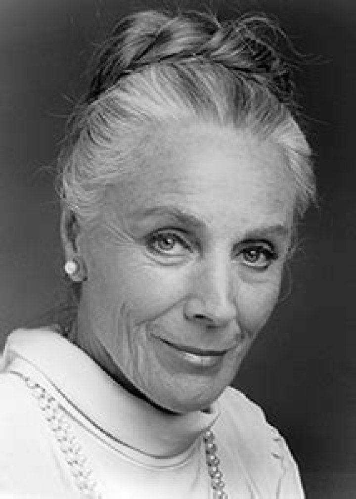 Dina Paisner Biography, Age, Height, Husband, Net Worth, Family