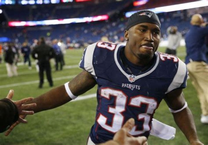 Dion Lewis Biography, Age, Height, Wife, Net Worth, Family
