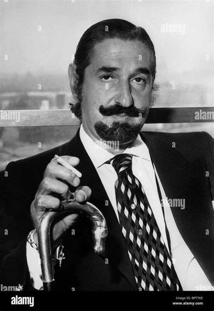 Don Jaime de Mora y Aragón Biography, Age, Height, Wife, Net Worth, Family