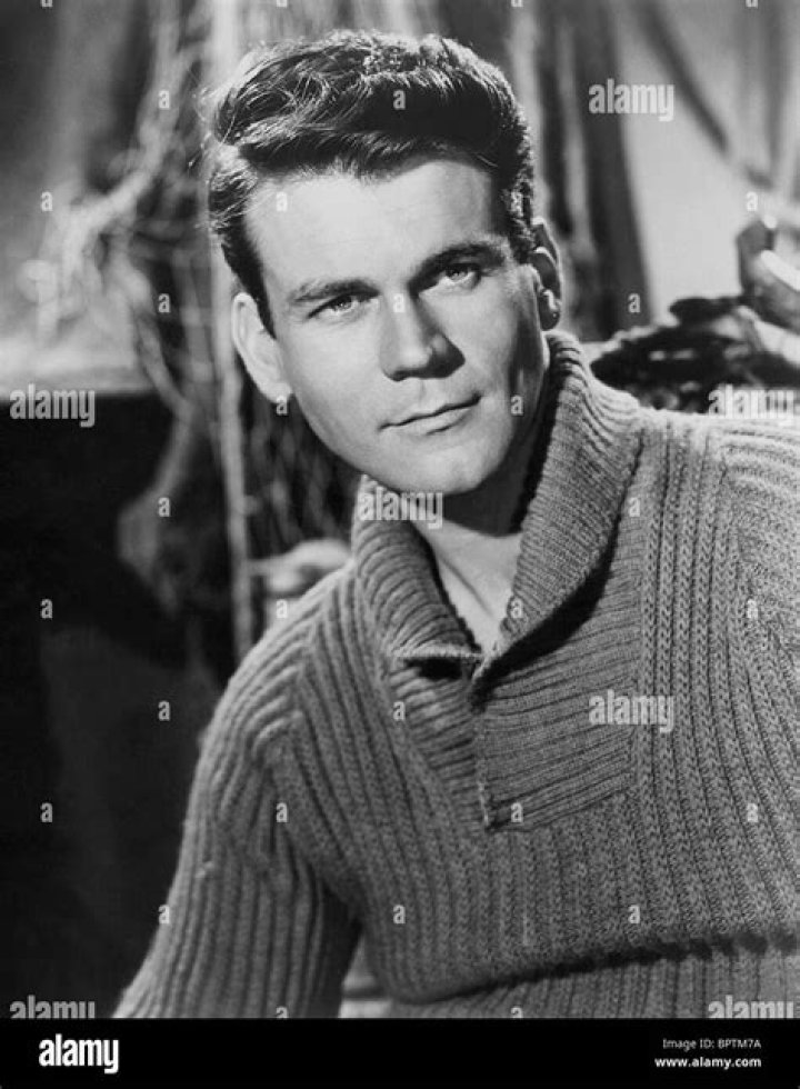 Don Murray Biography, Age, Height, Wife, Net Worth, Family