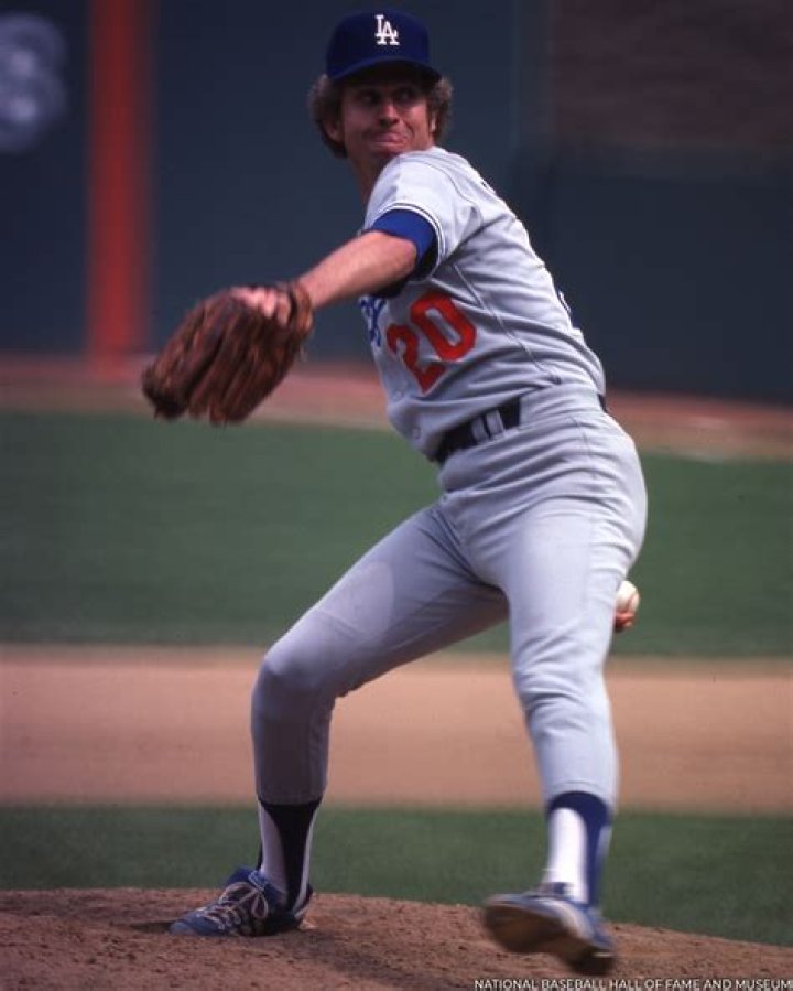 Don Sutton Biography, Age, Height, Wife, Net Worth, Family